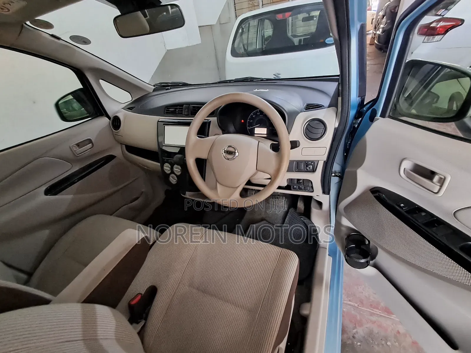 Nissan Dayz Highway Star G 2018 Blue
