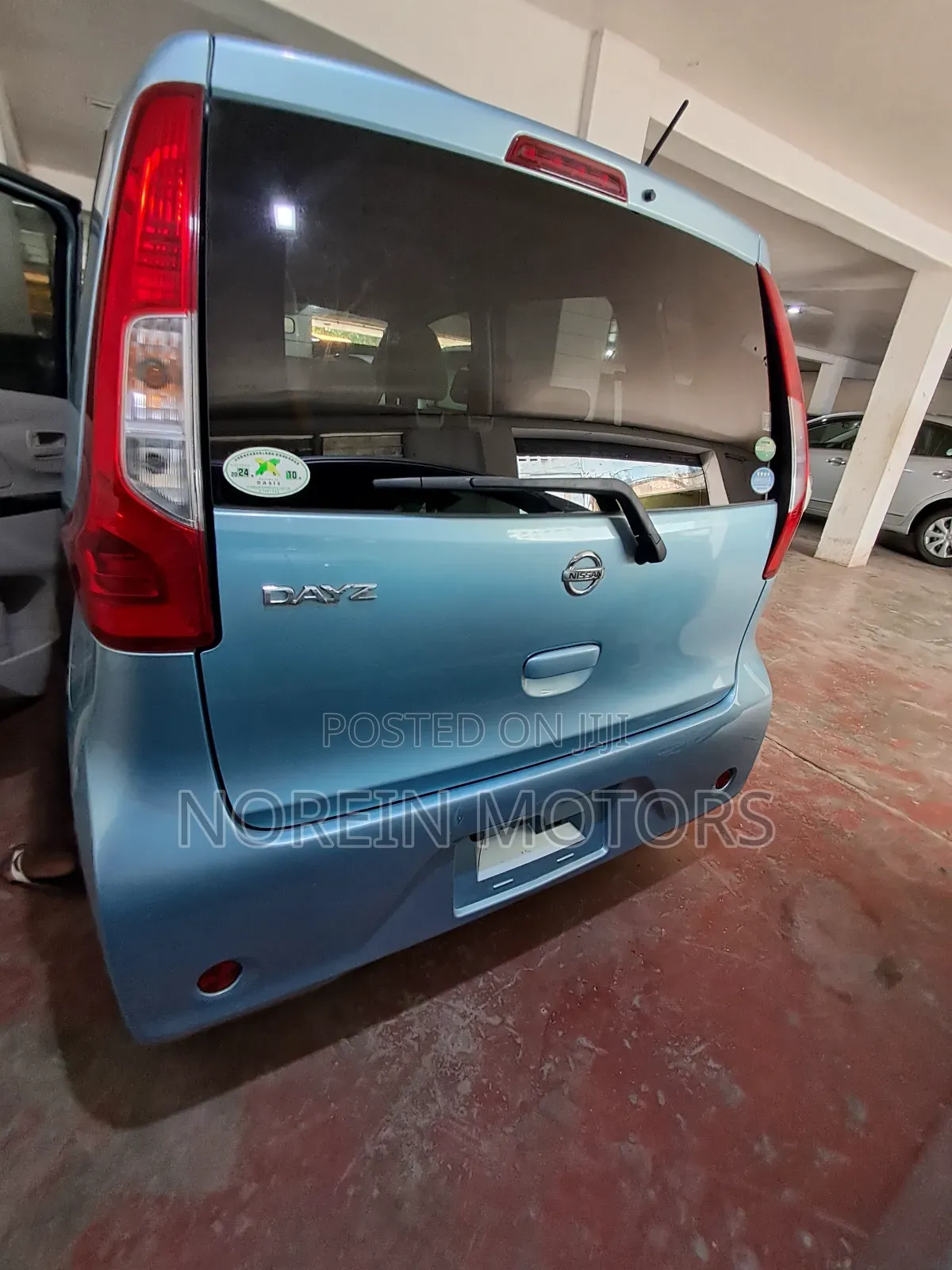 Nissan Dayz Highway Star G 2018 Blue