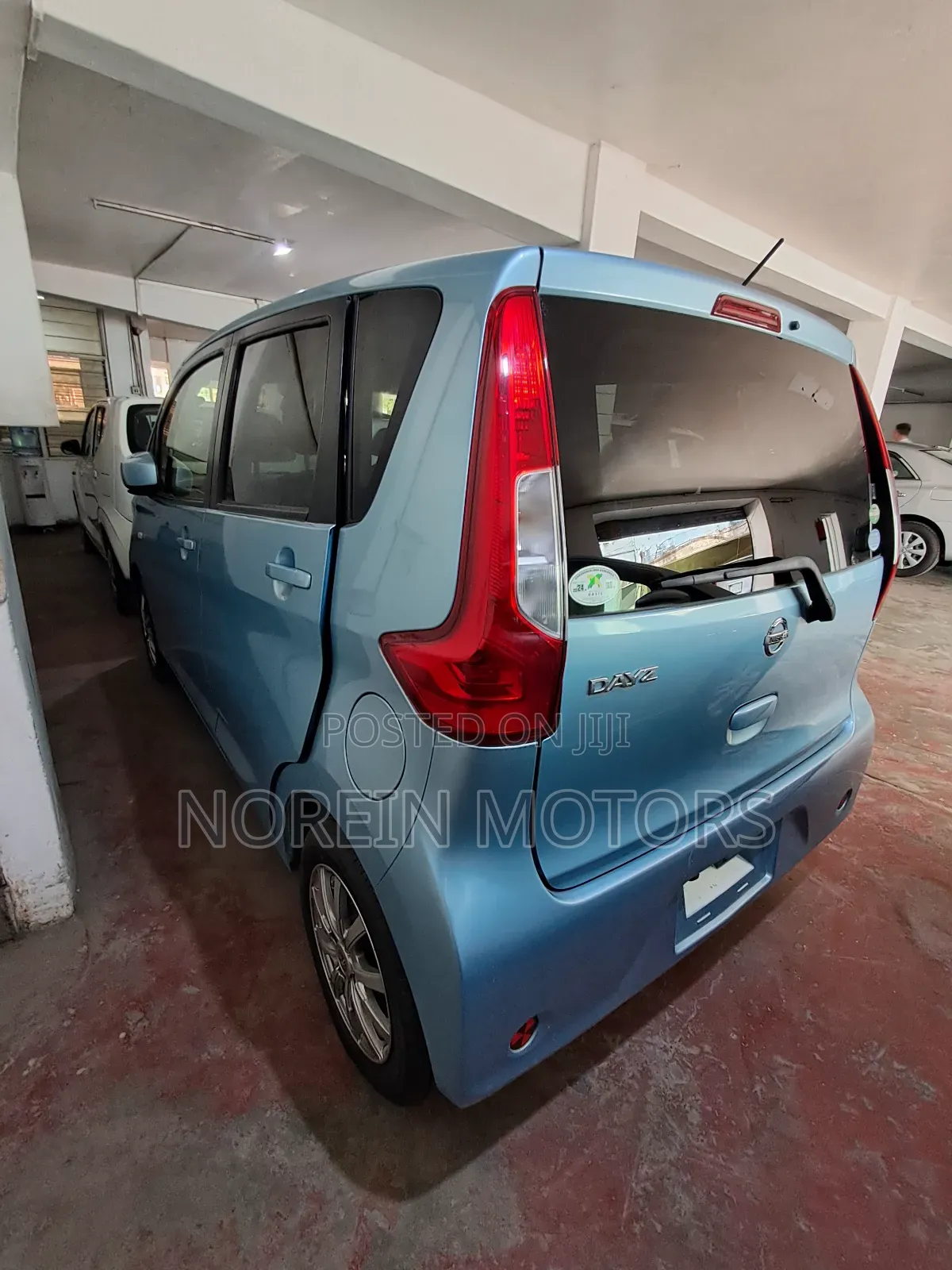 Nissan Dayz Highway Star G 2018 Blue