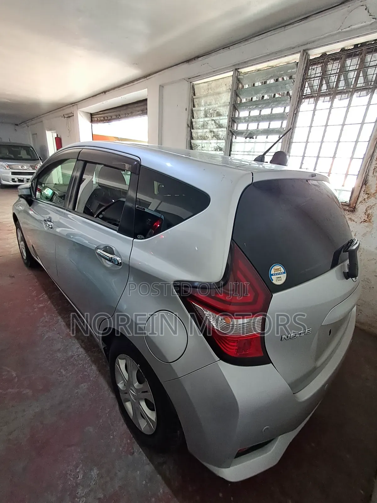 Nissan Note 1.6 Petrol 2017 Gray