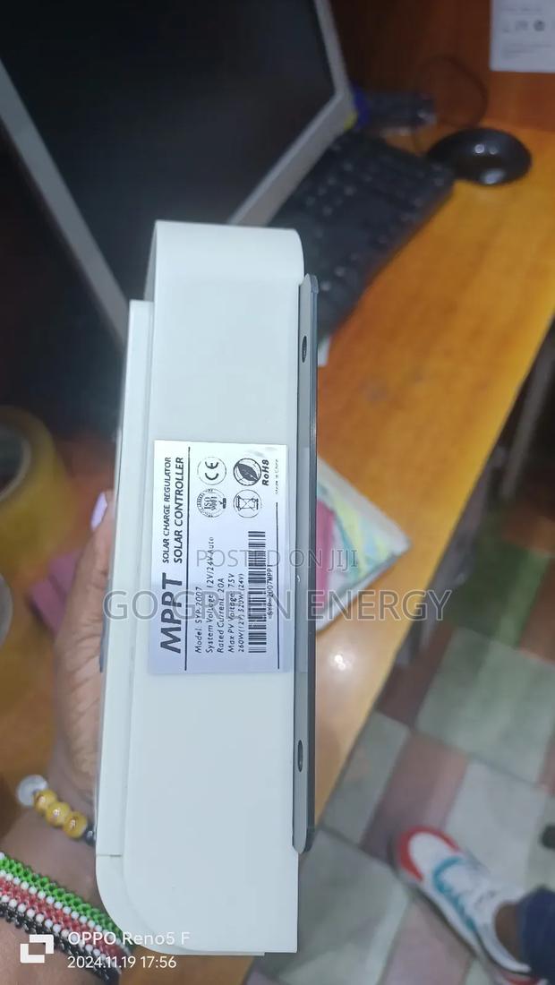 MPPT Controller Charger - thumbnail 3