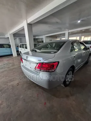 Toyota Premio 2.0 FWD 2017 Silver