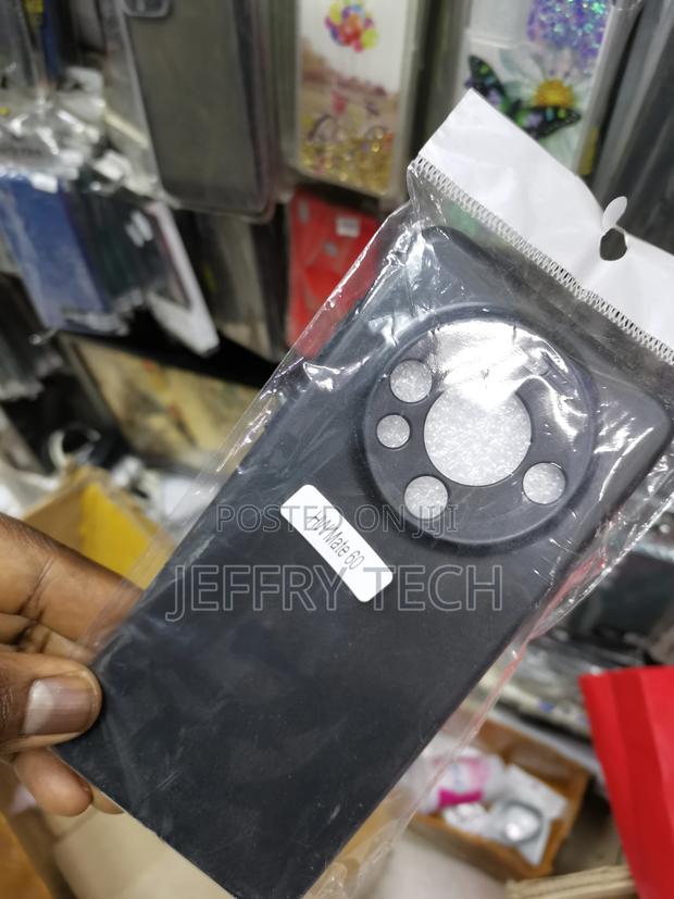 Soft Silicone Anti Scratch Case for Huawei Mate 60- Black - thumbnail 3