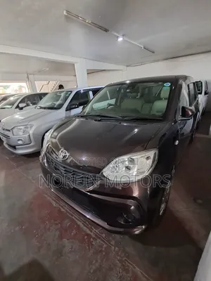 Toyota Passo 1.0 AWD 2017 Brown