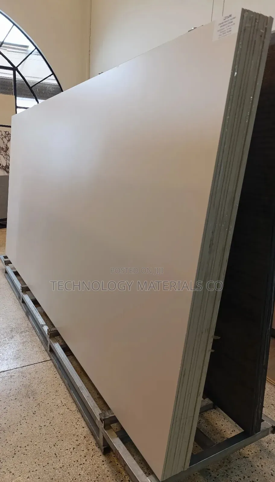 Cream White Island Sintered Stone(3200 * 1600 * 12mm)