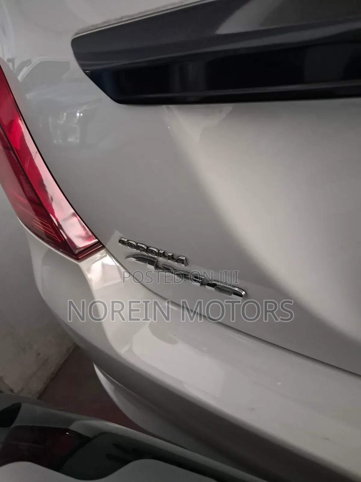 Toyota Axio 1.3 X 2WD 2018 White