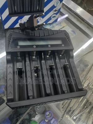 Batter Charger With 4 Ports for All Batteries - main view