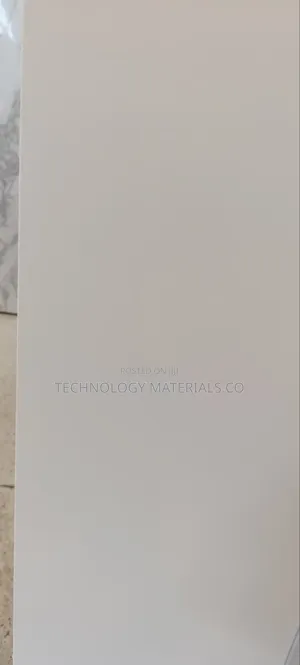 Cream White Island Sintered Stone(126 * 63 Inches * 12mm)