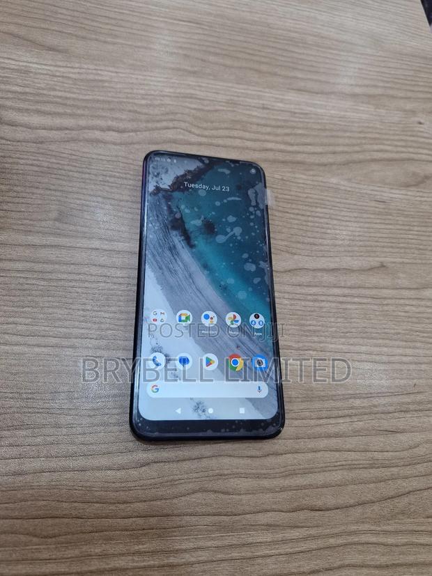 Nokia C32 128 GB Red - thumbnail 3