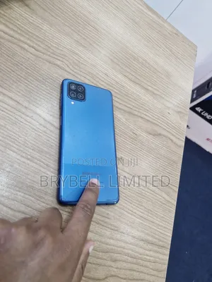 Samsung Galaxy A12 64 GB Blue