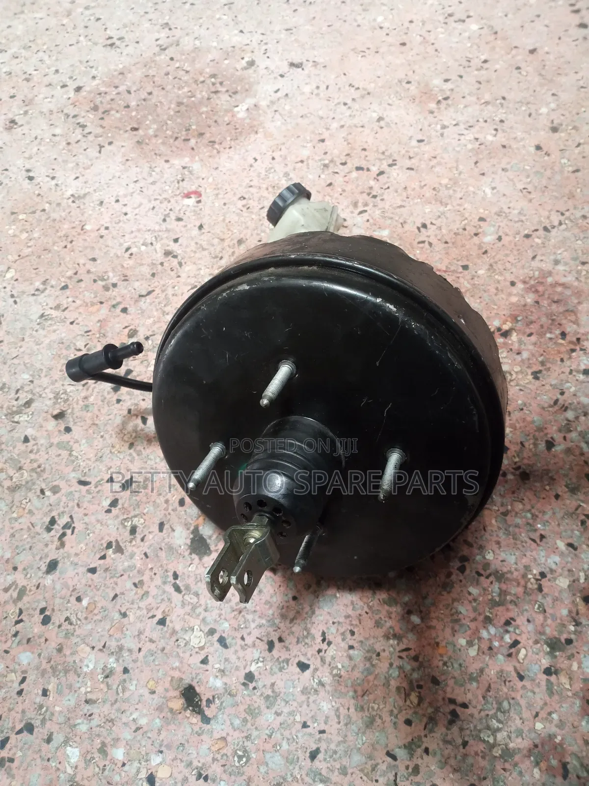 Toyota Avencis Brake Booster Complete