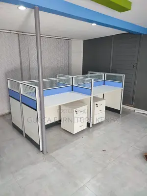 Workstations: 4-Way Modern Modular Office Workstation