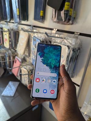 Samsung Galaxy S20 FE 128 GB White - main view