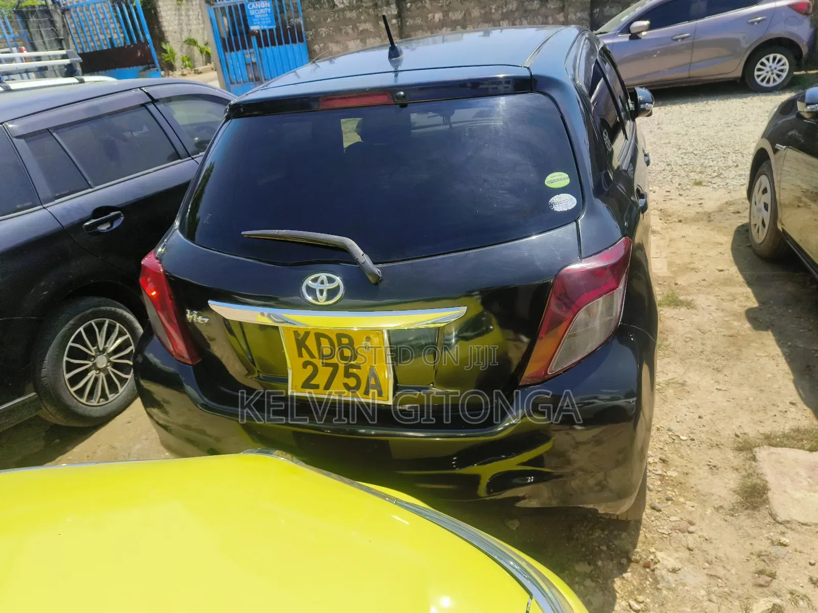 Toyota Vitz 2014 Black
