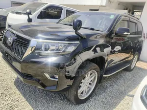 Toyota Land Cruiser Prado 2018 Black