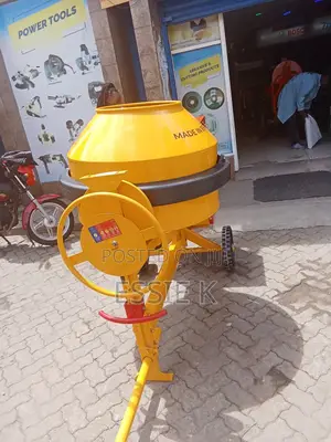 Menegotti 400l Concrete Mixer With Air Cooled Engine