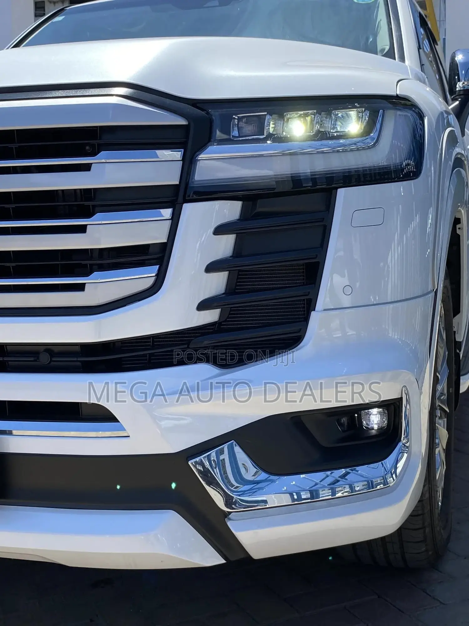 Toyota Land Cruiser 2022 Off white