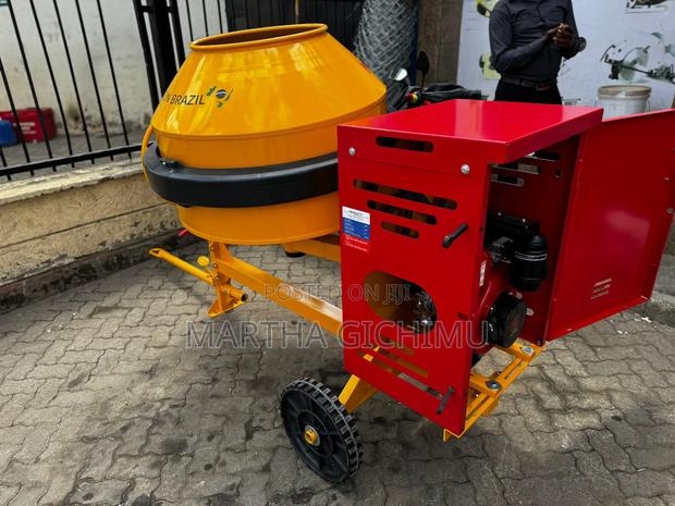Menegotti Concrete Mixer 400ltrs