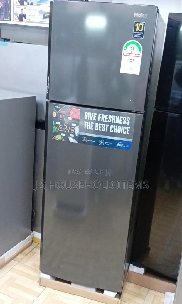 Haier 211L Double Door Fridge - main view