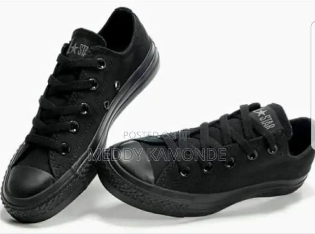 Black White Converse Shoes - thumbnail 2