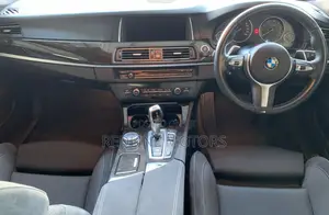 BMW 523i 2017 Silver
