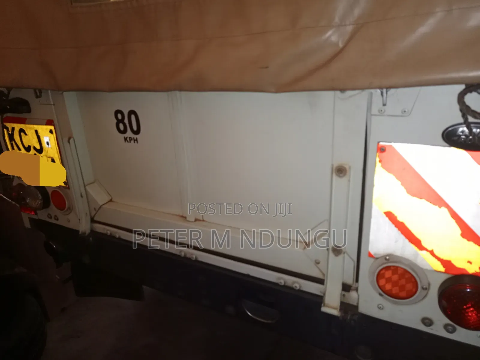 Land Rover Defender 2016 White
