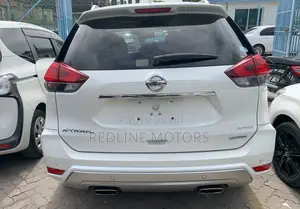 Nissan X-Trail 2017 White
