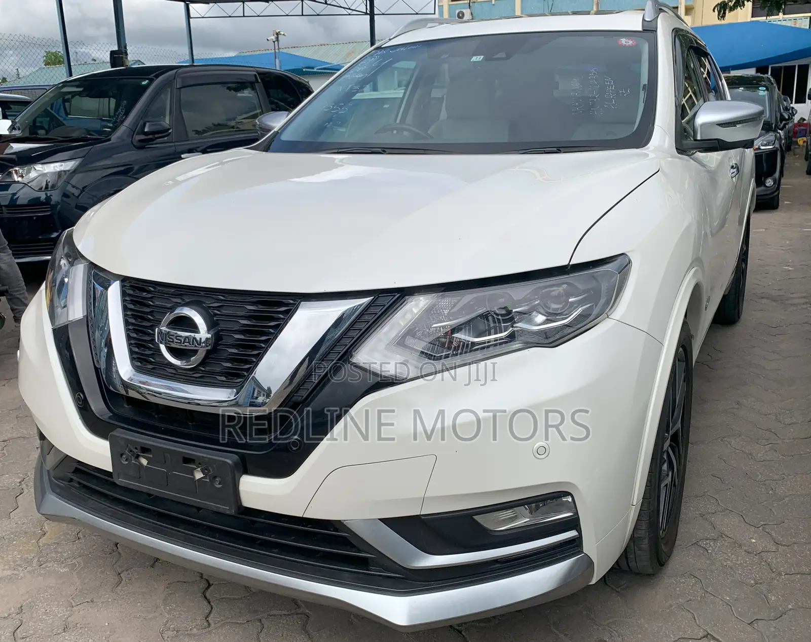 Nissan X-Trail 2017 White