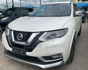 Nissan X-Trail 2017 White