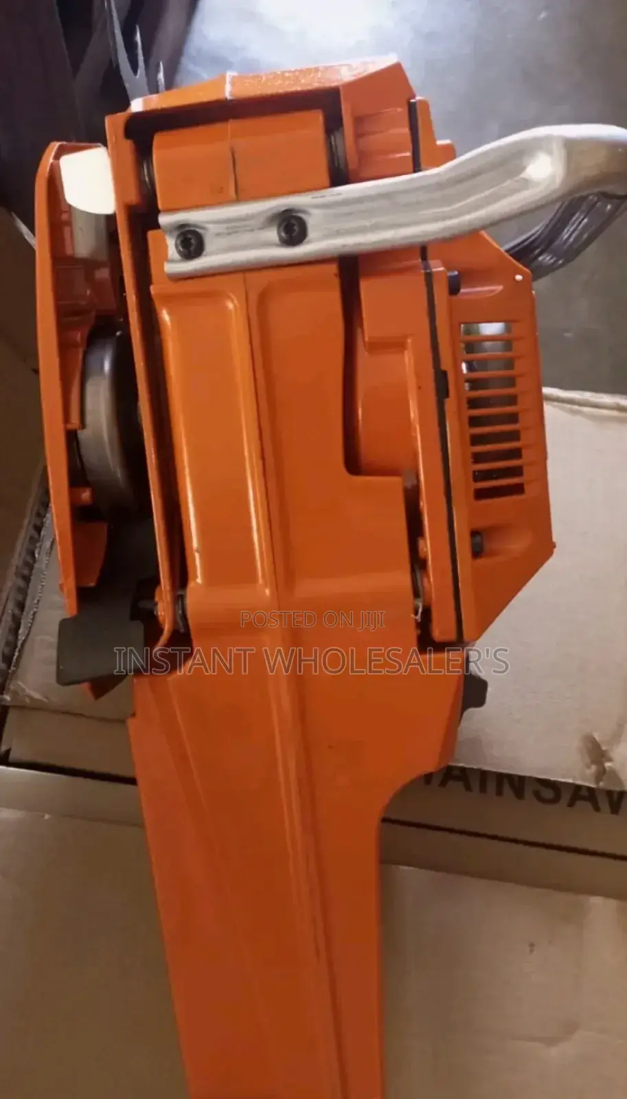 Husqvarna Chainsaw 272
