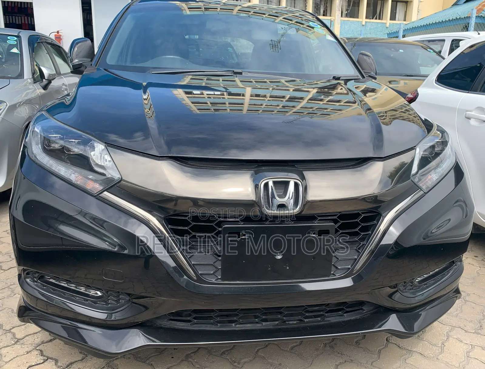 Honda Vezel 2017 Matt Black