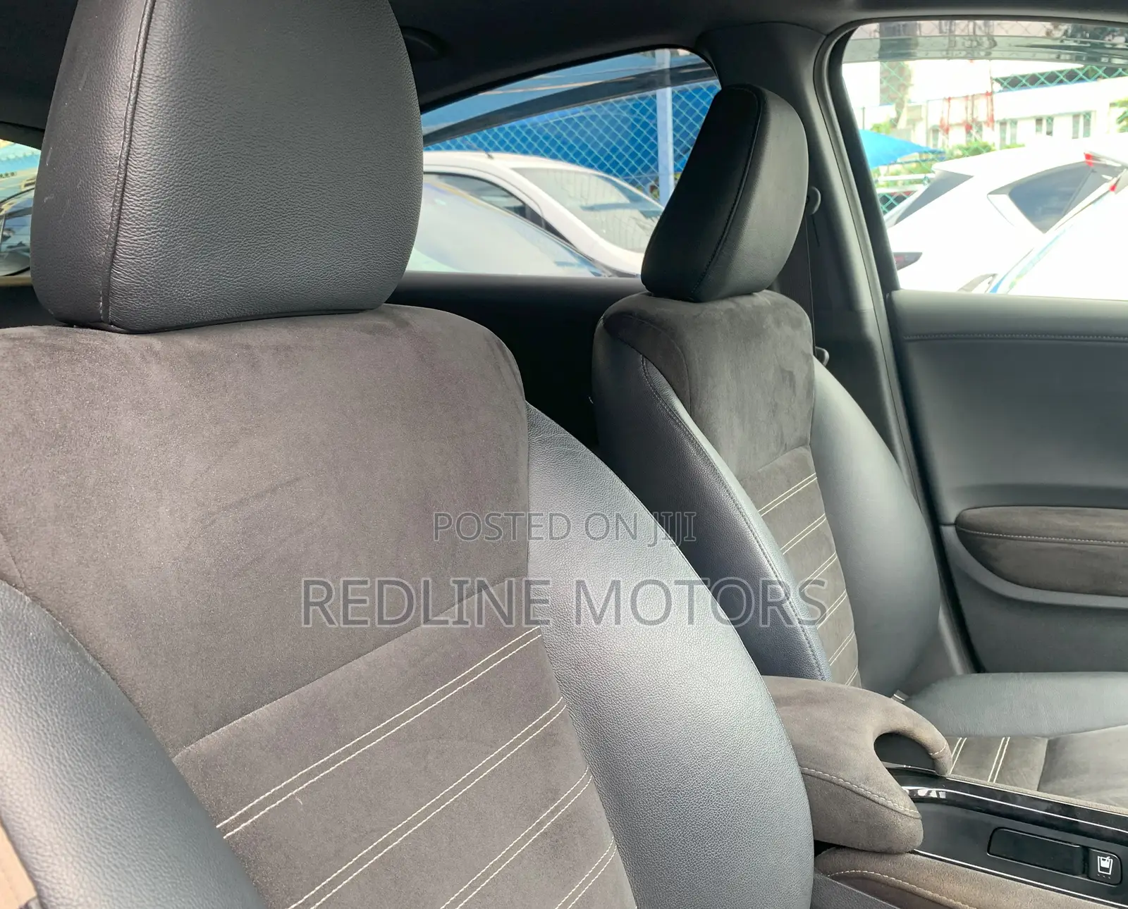 Honda Vezel 2017 Matt Black
