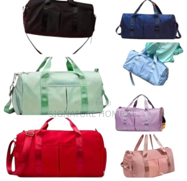 Gym Bag/Duffle Bag - thumbnail 2