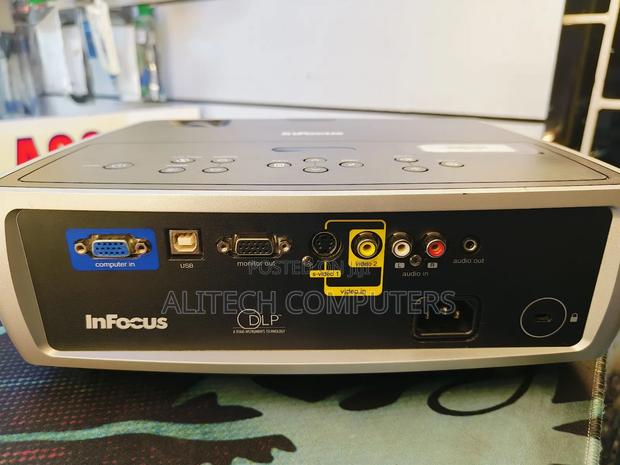 Infocus Projector - thumbnail 4