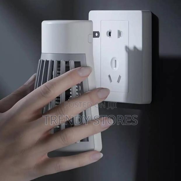 Wall Mounted Insect Zapper - main view