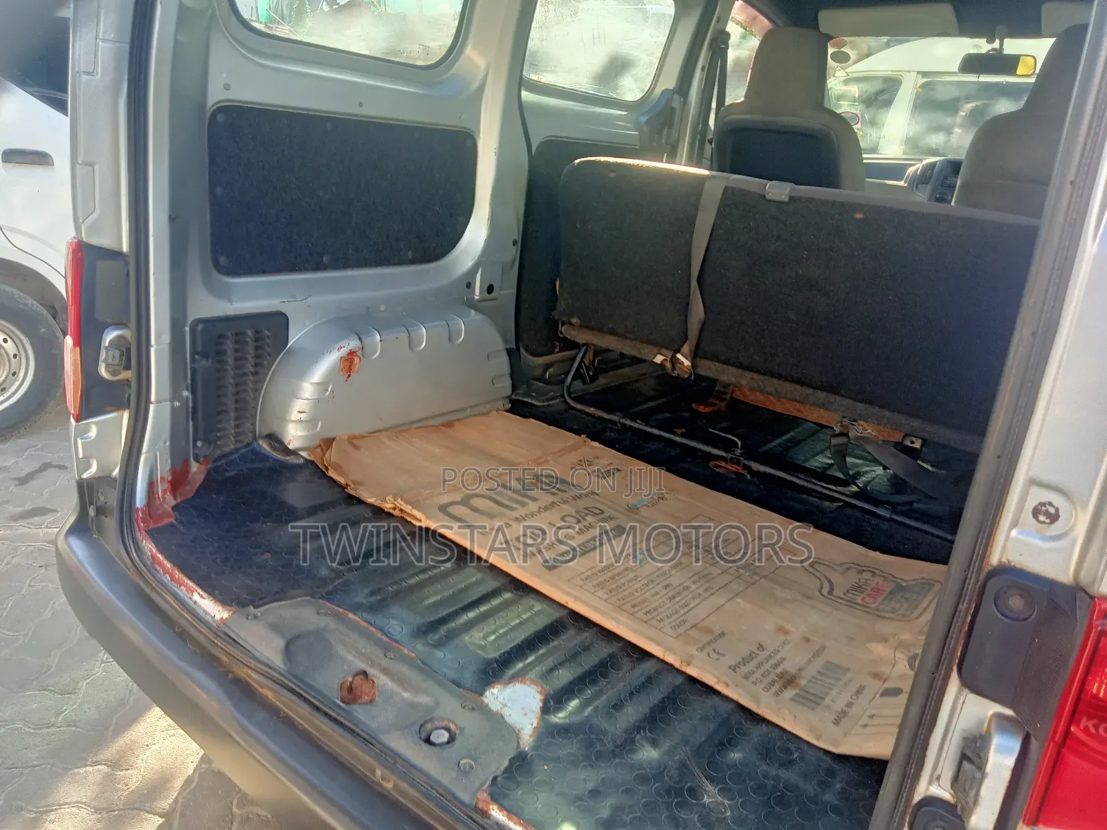 Nissan NV200 2012 Silver