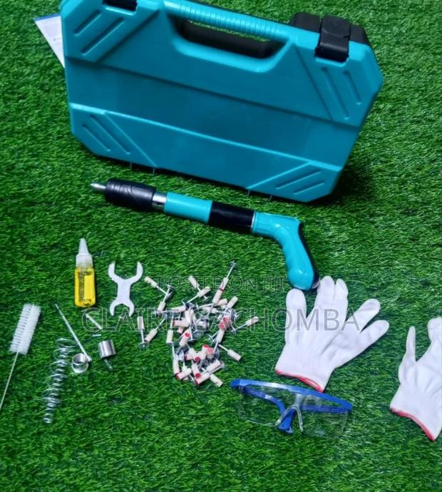 Manual Rivet Gun 50pcs Nails - main view