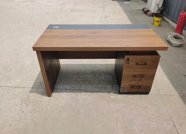 Executive Desk 1400mm - thumbnail 2