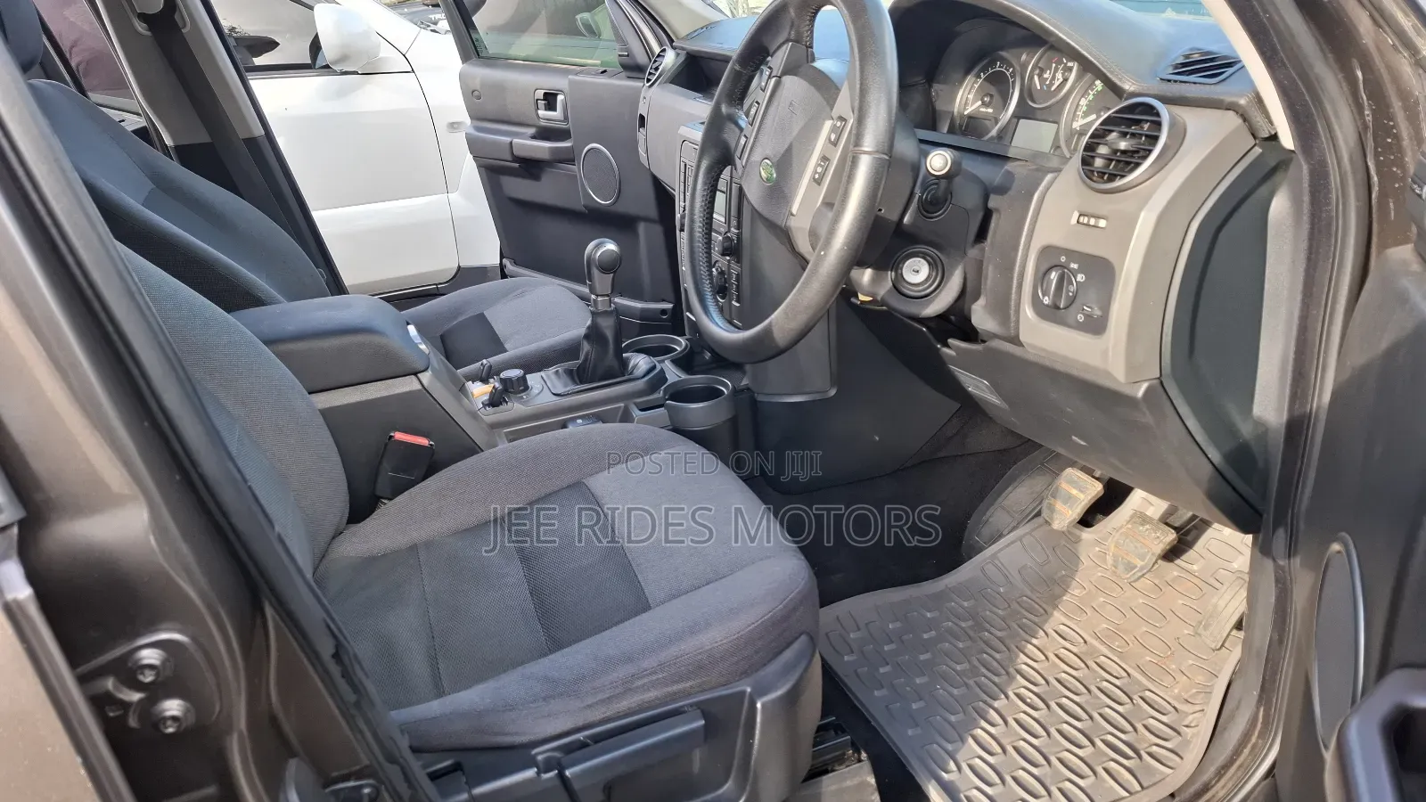 Land Rover Discovery 2014 Gray