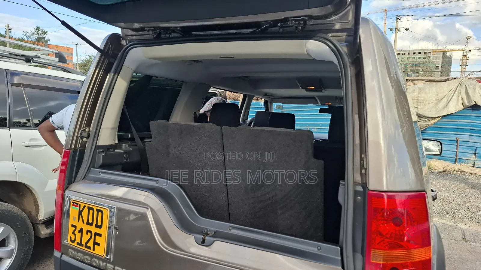 Land Rover Discovery 2014 Gray