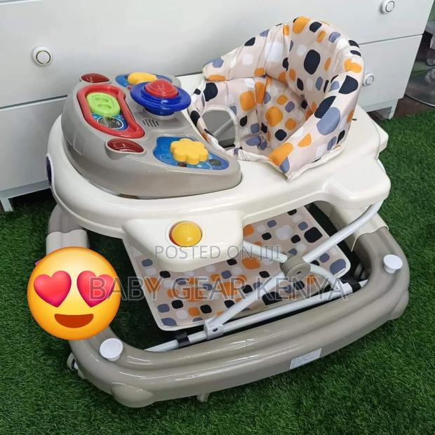 2 in 1 Baby Walker/Rocker - main view