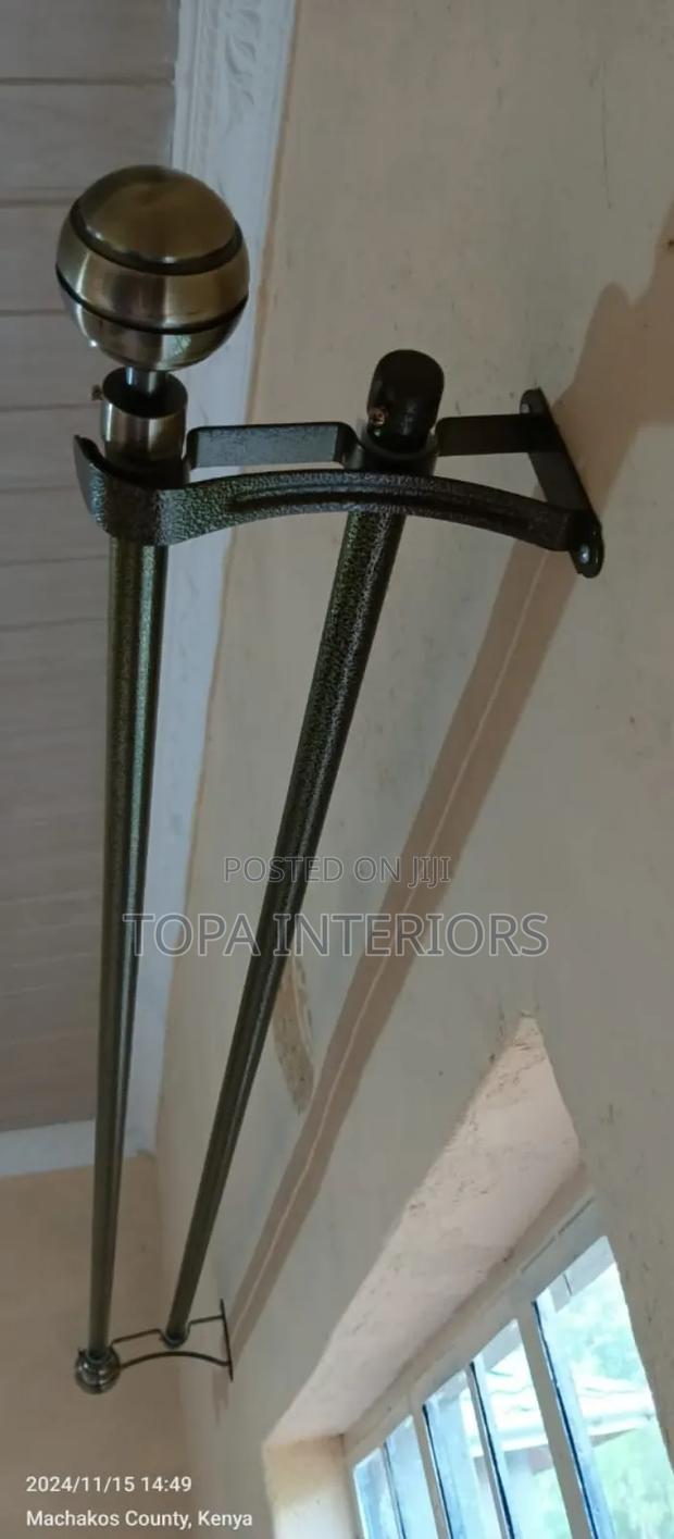 Dark Green Local Customized Window Curtain Rods Fitting - main view