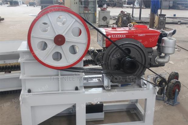 Diesel Driven Immovable Jaw Type Stone Crusher for Sale - main view