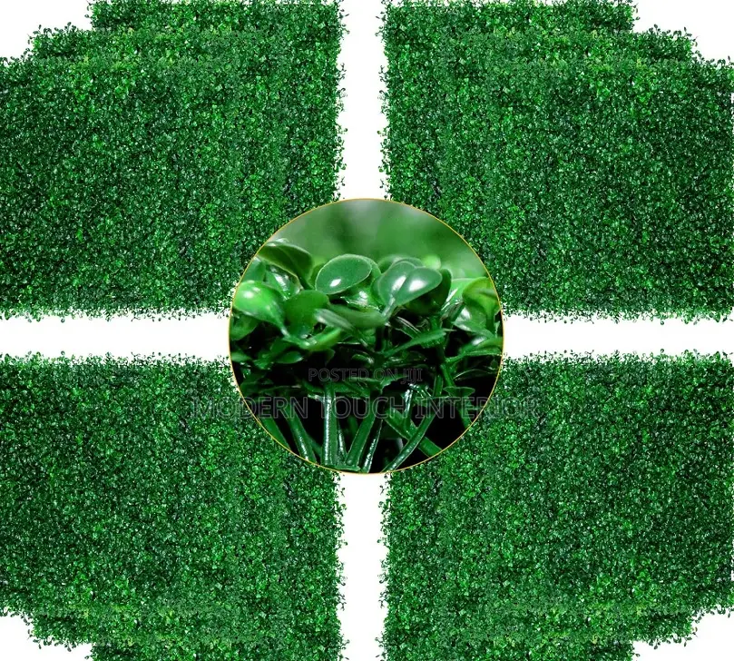 Realistic-Looking Green Panels for Outdoor Decor