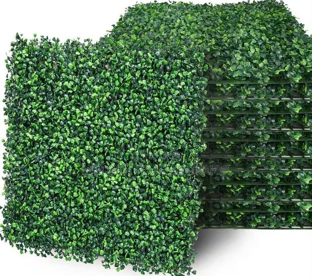 Luxurious Green Hedge Panels