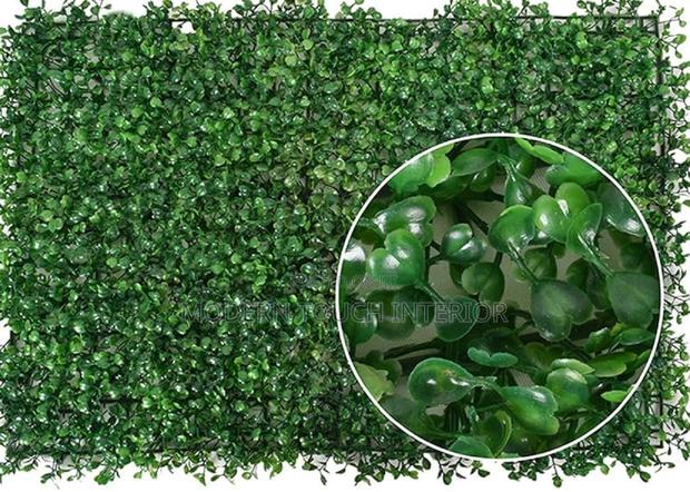Hedge Panels for Elegant Yard Fencing