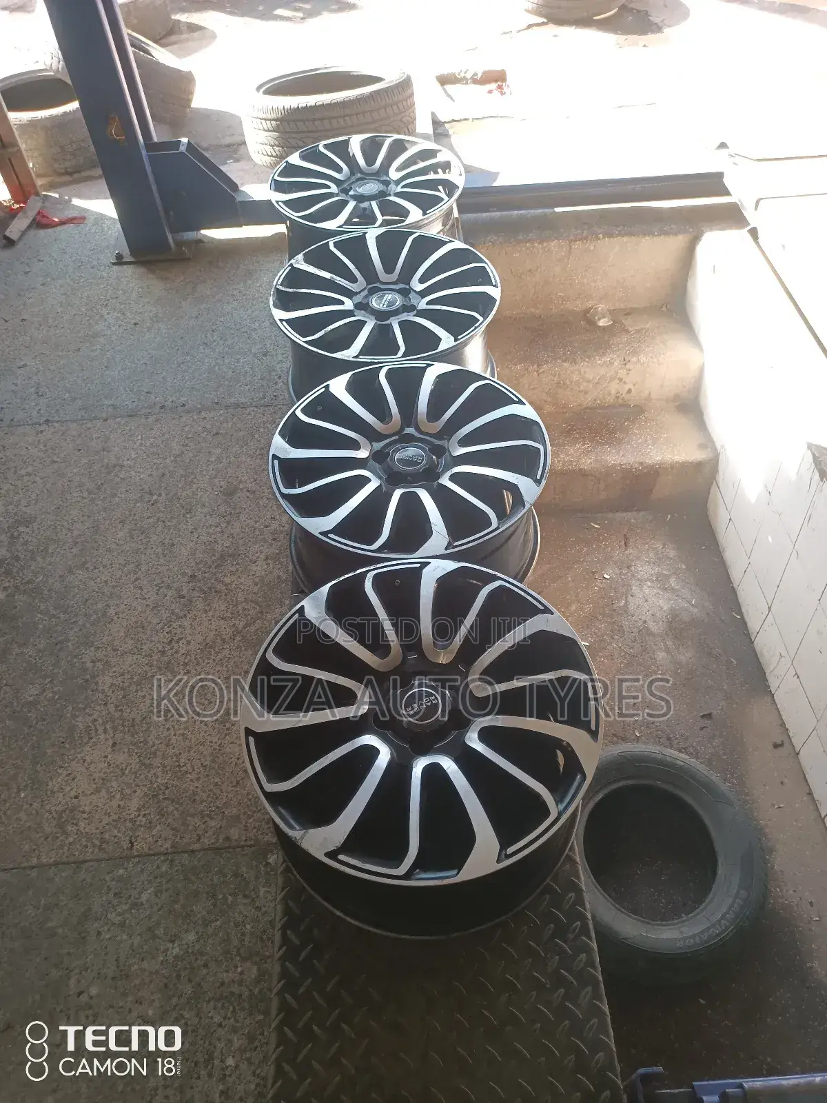 Rang Rover Sport Rims Size 20