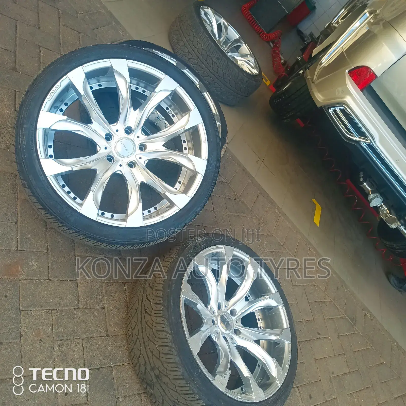 Toyota V8 Land Cruiser Rims Size 24