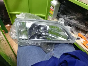 Glass Headlights Toyota Carina Ti/Si