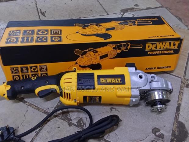 New Dewalt Angle Grinder 2600 Watts 9 " Inches + Free Disc - main view